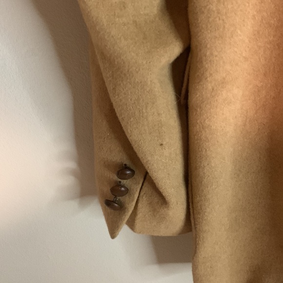 The Barrister Collection 100% pure Camel hair in  great condition. - Picture 7 of 7